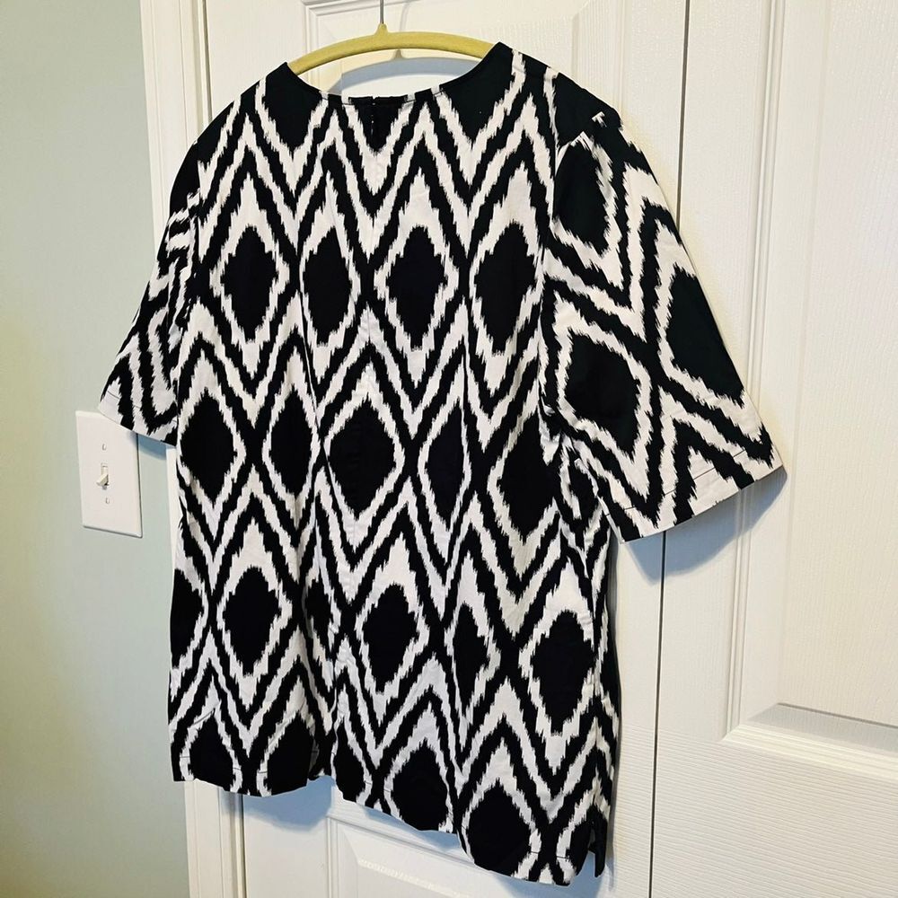 TALBOTS Womens Size 10 Black White Cotton Blouse Top Short Sleeve Popover - Picture 7 of 11